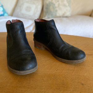Dansko Becki Low Bootie
